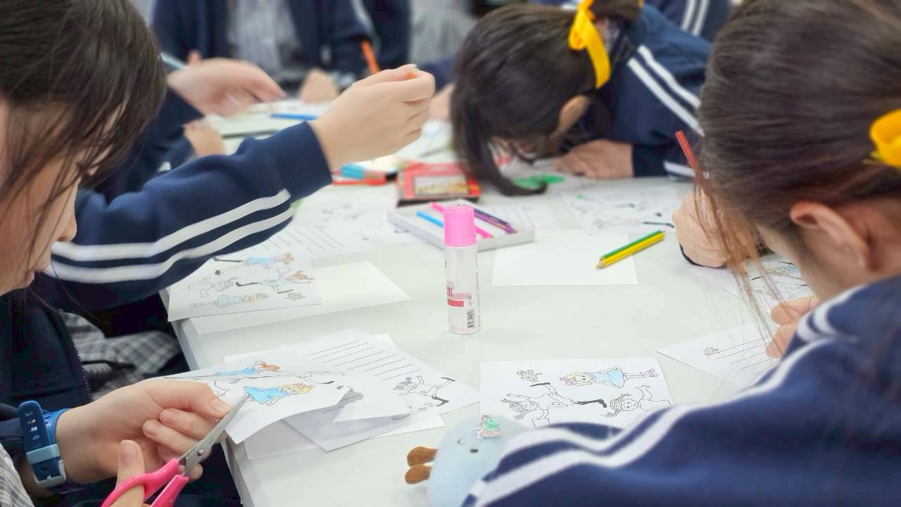 LINE_ALBUM_pipi_251110_443